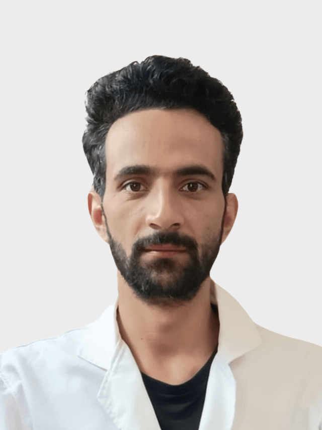 Dr Mubadil Mushtaq image