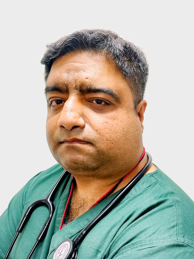 Dr Manan Mahesh Raina